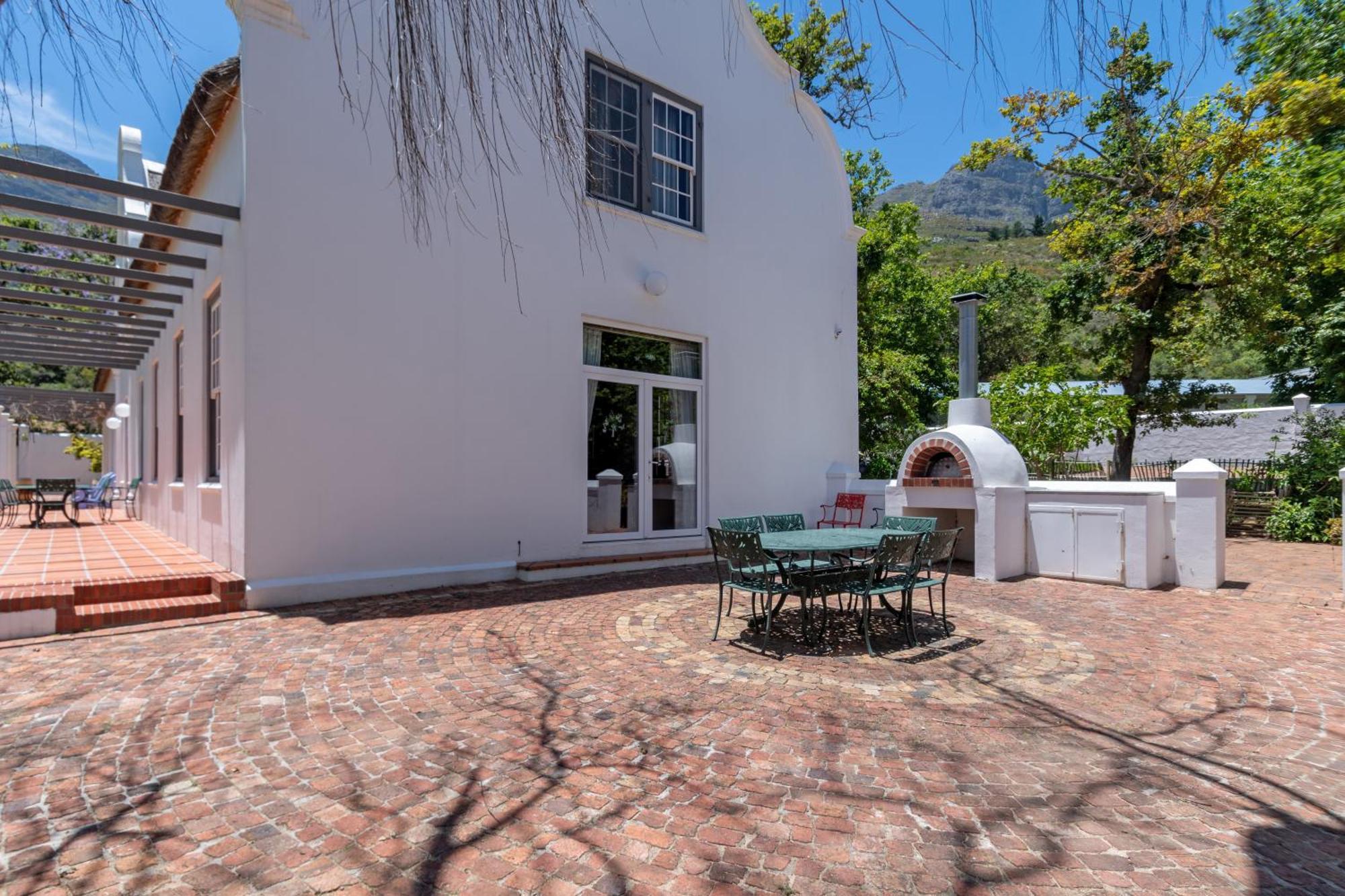 Mont Angelis Aparthotel Stellenbosch Ngoại thất bức ảnh